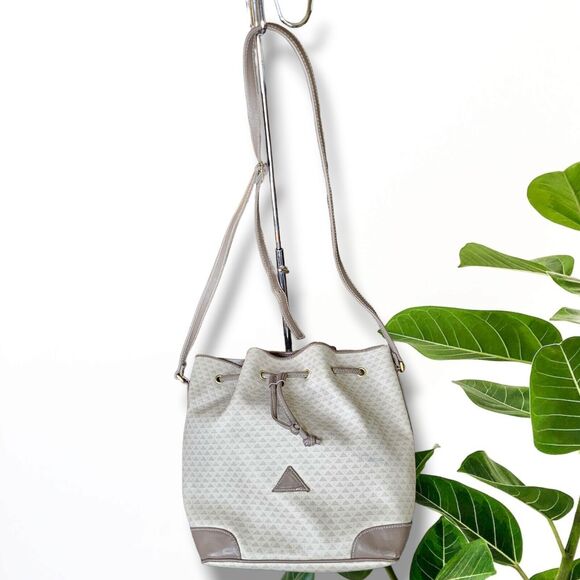 vtg 1984 Liz Claiborne 10" drawstring bucket handbag purse taupe triangle logo - Picture 1 of 9